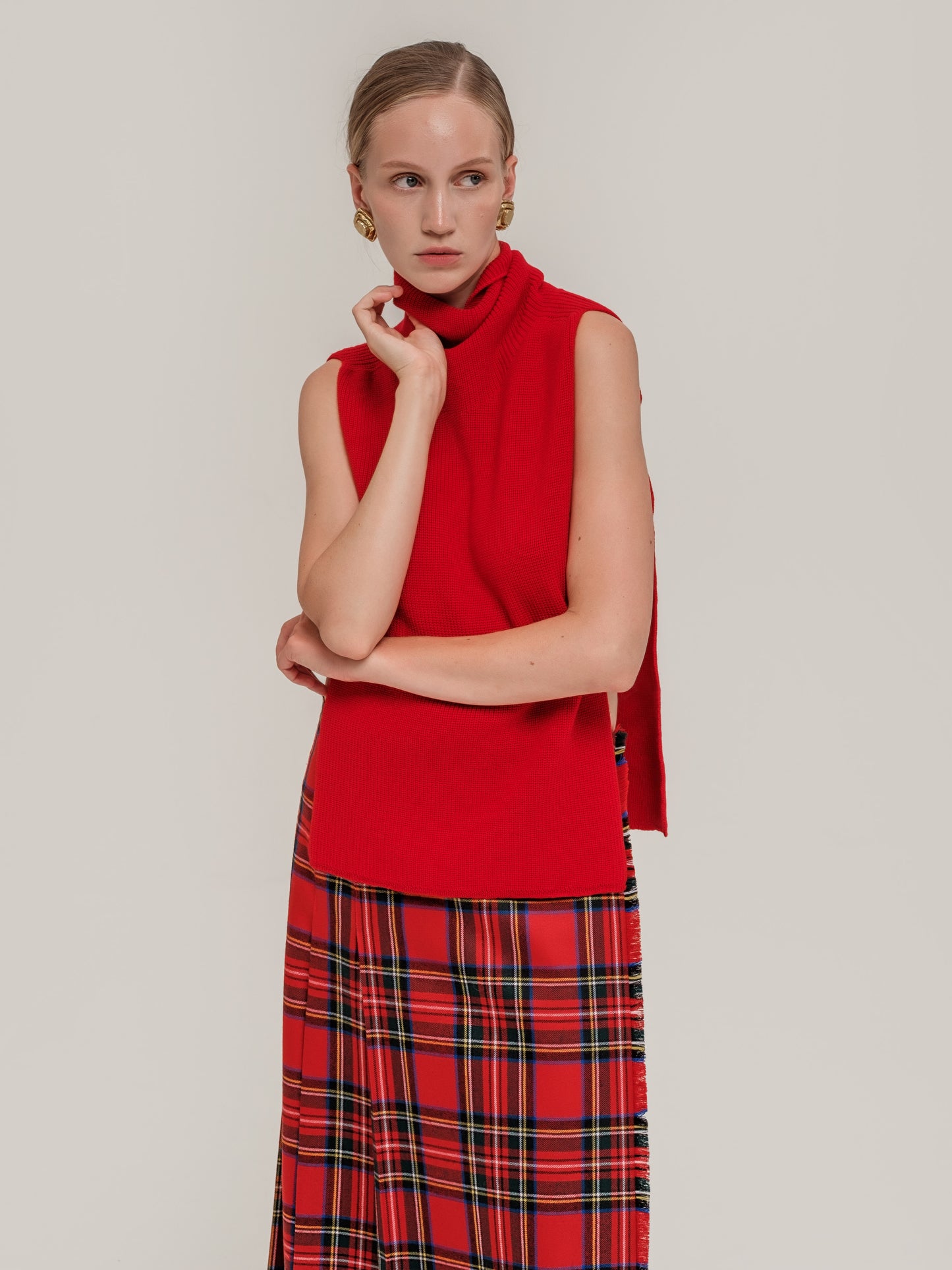 Snood Knit Vest Red