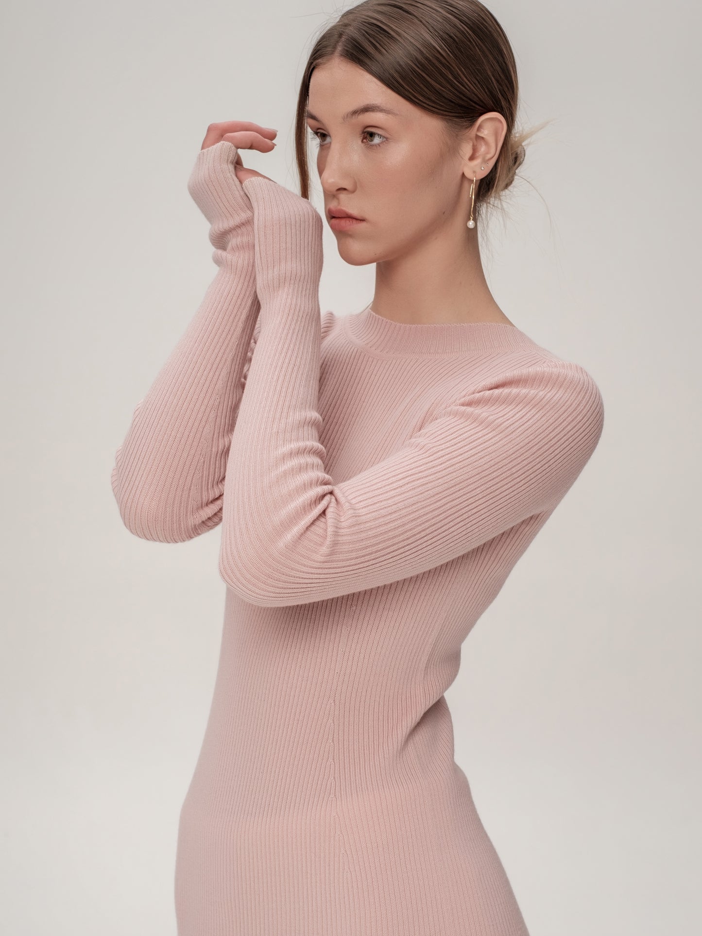 Scarlet Open-Back Dress Marshmallow – 100% Extra Fine Merino Wool, Seamless 3D Knit