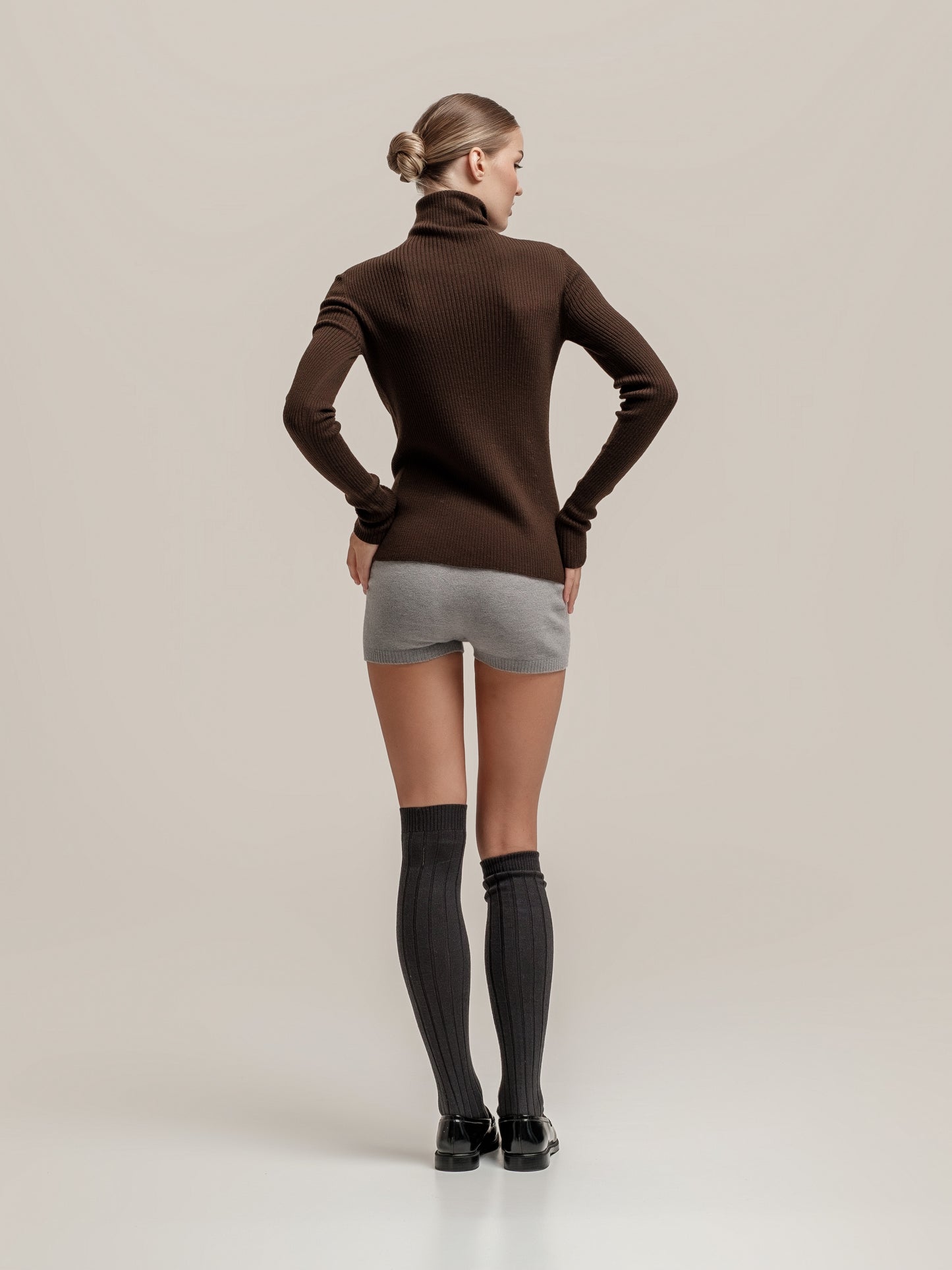 Lea Turtleneck Chocolate