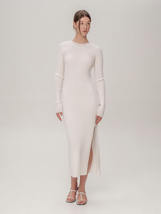 Scarlet Open-Back Dress White – 100% Extra Fine Merino Wool, Seamless 3D Knit