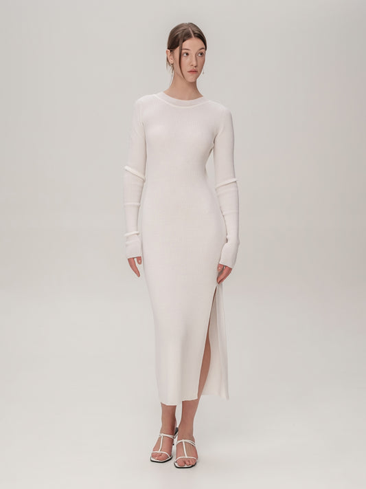 Scarlet Open-Back Dress White – 100% Extra Fine Merino Wool, Seamless 3D Knit