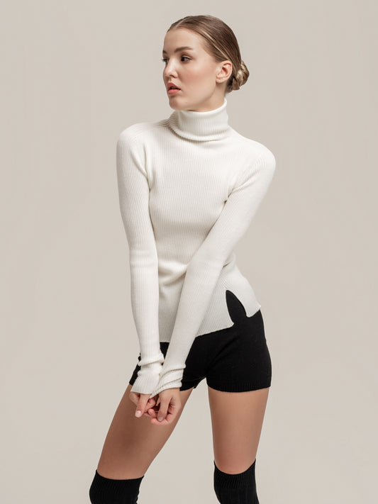 Lea Turtleneck White