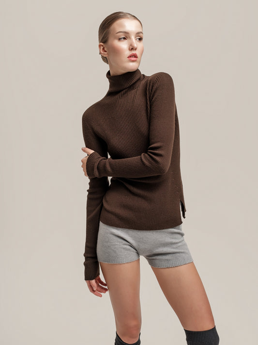 Lea Turtleneck Chocolate